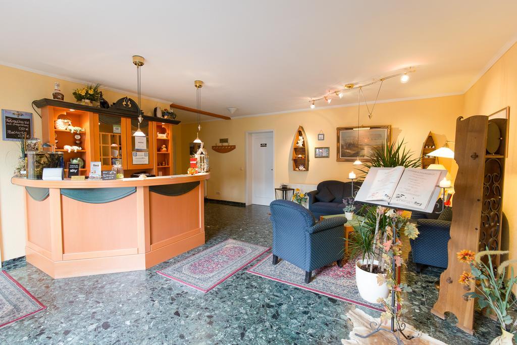 Hotel Garni Am Deich Zingst Exterior photo